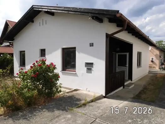 Immobilie in Bad Vöslau - Haus zum Kauf - Bad Vöslau - 280.000 € - 3 Zimmer, 83 m², 290 m² Grundstück, frei ab sofort - Bild 0