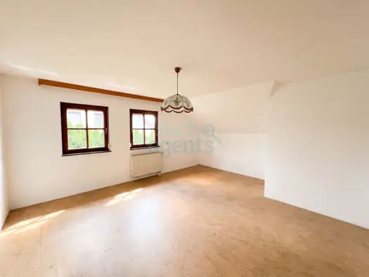 Immobilie in Bad Hall - Einfamilienhaus zum Kauf - Bad Hall - 550.000 € - 211 m², 1.065 m² Grundstück - Bild 2