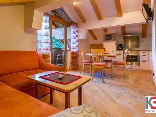 Immobilie in Filzmoos - Haus zum Kauf - Filzmoos - 945.000 € - 264 m², 598 m² Grundstück - Bild 2