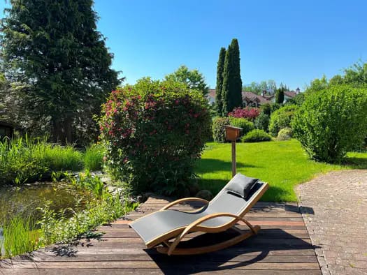 Immobilie in Seekirchen am Wallersee - Einfamilienhaus zum Kauf - Seekirchen am Wallersee - 1.350.000 € - 8 Zimmer, 317 m², 1.186 m² Grundstück, frei ab sofort - Bild 1