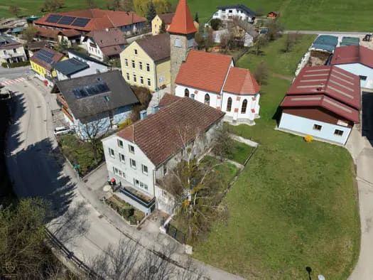 Immobilie in Rabenstein an der Pielach - Haus zum Kauf - Rabenstein an der Pielach - 179.000 € - 8 Zimmer, 225 m², 453 m² Grundstück - Bild 1