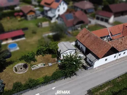 Immobilie in Gleißenfeld - Haus zum Kauf - Gleißenfeld - 389.000 € - 8 Zimmer, 250 m², 443 m² Grundstück - Bild 1