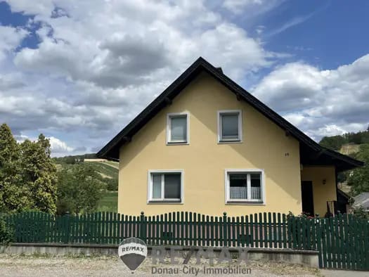 Immobilie in Sieghartskirchen - Einfamilienhaus zum Kauf - Sieghartskirchen - 295.000 € - 5 Zimmer, 125 m², 1.000 m² Grundstück - Bild 0