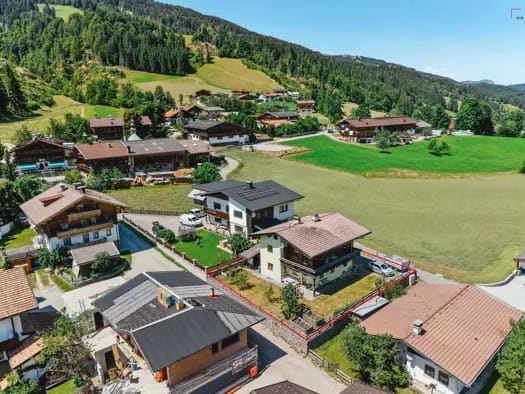 Immobilie in Kelchsau - Einfamilienhaus zum Kauf - Kelchsau - 585.000 € - 6 Zimmer, 126 m², 476 m² Grundstück - Bild 2