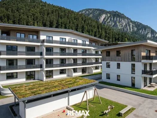 Immobilie in Ebbs - Reihenmittelhaus zum Kauf - Ebbs - 865.000 € - 4,5 Zimmer, 116,8 m², 6.564 m² Grundstück - Bild 1