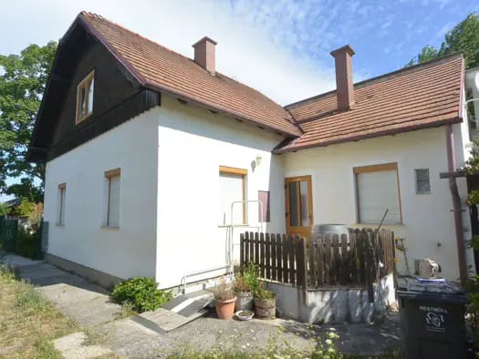 Immobilie in Traiskirchen - Einfamilienhaus zum Kauf - Traiskirchen - 330.000 € - 3 Zimmer, 86 m², 386 m² Grundstück, frei ab sofort - Bild 0