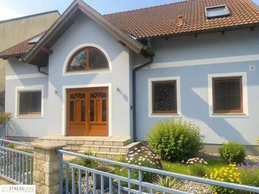 Immobilie in Langenzersdorf - Mehrfamilienhaus zum Kauf - Langenzersdorf - 689.000 € - 5 Zimmer, 195 m², 599 m² Grundstück - Bild 0