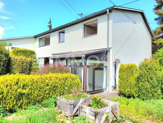 Immobilie in Marchtrenk - Mehrfamilienhaus zum Kauf - Marchtrenk - 489.000 € - 12 Zimmer, 240 m², 1.015 m² Grundstück - Bild 1
