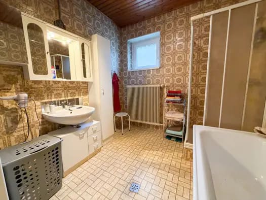 Immobilie in Millstatt am See - Haus zum Kauf - Millstatt am See - 420.000 € - 8 Zimmer, 205 m², 849 m² Grundstück - Bild 2
