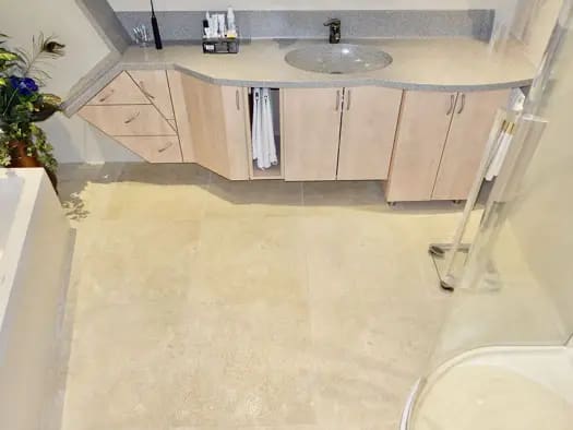 Immobilie in Aldrans - Wohnung zum Kauf - Aldrans - 850.000 € - 2 Zimmer, 139 m² - Bild 1