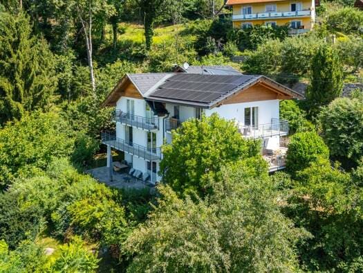 Immobilie in Millstatt am See - Mehrfamilienhaus zum Kauf - Millstatt am See - 1.674.000 € - 9,5 Zimmer, 416 m², 1.339 m² Grundstück - Bild 0