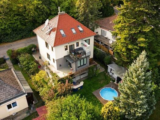Immobilie in Penzing - Haus zum Kauf - Penzing - 1.200.000 € - 8 Zimmer, 295 m², 540 m² Grundstück - Bild 2