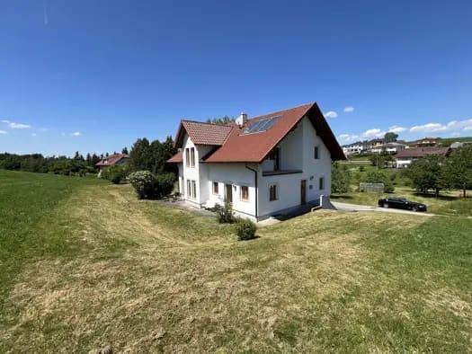 Immobilie in Haibach ob der Donau - Einfamilienhaus zum Kauf - Haibach ob der Donau - 579.000 € - 240 m², 1.480 m² Grundstück - Bild 1