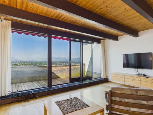 Immobilie in Kennelbach - Reihenmittelhaus zum Kauf - Kennelbach - 575.000 € - 4 Zimmer, 95,9 m², 206 m² Grundstück - Bild 0