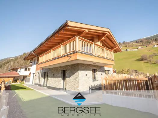 Immobilie in Stumm - Haus zum Kauf - Stumm - 1.299.000 € - 5 Zimmer, 184 m², 375 m² Grundstück, frei ab sofort - Bild 0