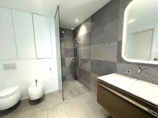 Immobilie in Mils - Wohnung zum Kauf - Mils - 1.289.000 € - 3 Zimmer, 135 m², 1. Geschoss - Bild 2
