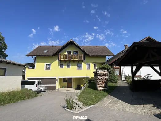 Immobilie in Freinberg - Doppelhaushälfte zum Kauf - Freinberg - 249.000 € - 7 Zimmer, 185 m², 632 m² Grundstück - Bild 0
