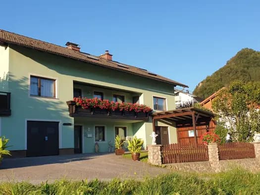 Immobilie in Losenstein - Mehrfamilienhaus zum Kauf - Losenstein - 450.000 € - 235 m², 1.257 m² Grundstück - Bild 0