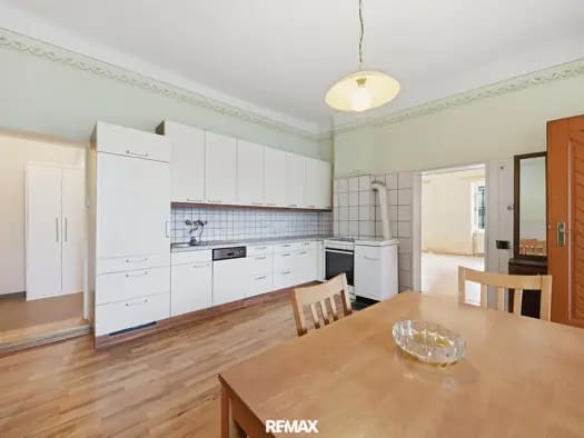 Immobilie in Mailberg - Einfamilienhaus zum Kauf - Mailberg - 159.000 € - 4,5 Zimmer, 138,3 m², 1.211 m² Grundstück - Bild 0
