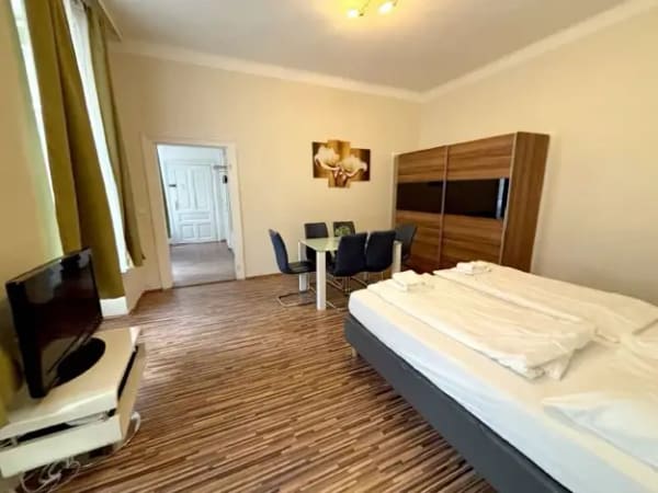 Immobilie in Simmering - Wohnung zum Kauf - Simmering - 250.000 € - 2 Zimmer, 68 m², 1. Geschoss - Bild 0
