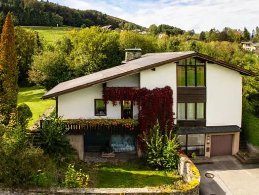 Immobilie in Hof bei Salzburg - Villa zum Kauf - Hof bei Salzburg - 1.290.000 € - 8,5 Zimmer, 346 m², 2.022 m² Grundstück - Bild 1