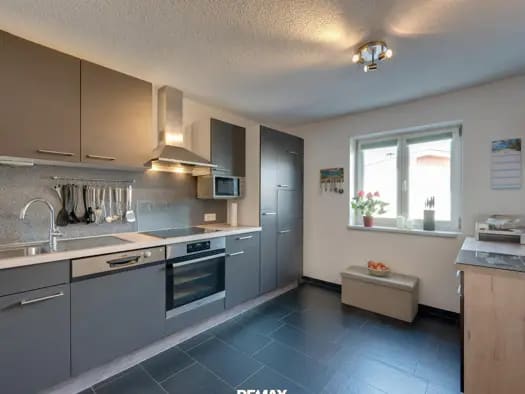Immobilie in Weer - Terrassenwohnung zum Kauf - Weer - 420.000 € - 4 Zimmer, 99,9 m² - Bild 1