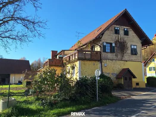 Immobilie in Sankt Veit in der Südsteiermark - Mehrfamilienhaus zum Kauf - Sankt Veit in der Südsteiermark - 329.000 € - 13 Zimmer, 455 m², 3.300 m² Grundstück - Bild 0
