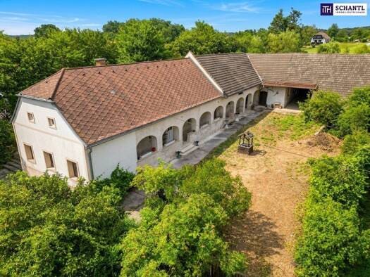 Immobilie in Heiligenkreuz im Lafnitztal - Bauernhaus zum Kauf - Heiligenkreuz im Lafnitztal - 109.000 € - 3 Zimmer, 106,7 m², 3.895 m² Grundstück - Bild 0