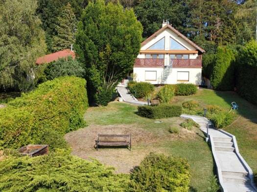 Immobilie in Breitenfurt bei Wien - Haus zum Kauf - Breitenfurt bei Wien - 1.225.000 € - 5 Zimmer, 188 m², 1.040 m² Grundstück - Bild 1