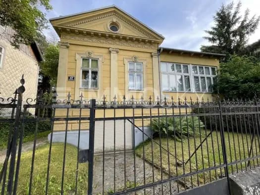 Immobilie in Penzing - Einfamilienhaus zum Kauf - Penzing - 1.865.000 € - 5 Zimmer, 300 m², 1.044 m² Grundstück - Bild 0