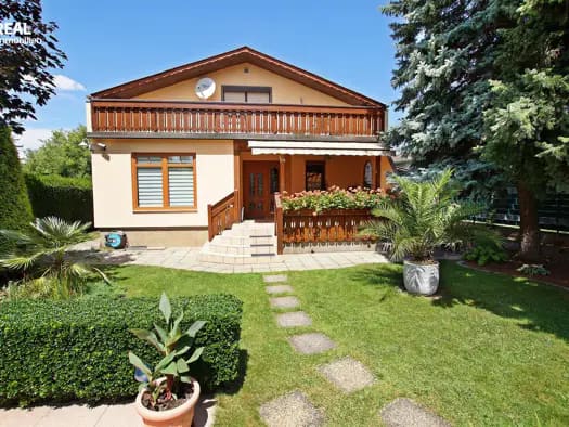 Immobilie in Schönkirchen-Reyersdorf - Haus zum Kauf - Schönkirchen-Reyersdorf - 620.000 € - 4,5 Zimmer, 150 m², 1.532 m² Grundstück - Bild 1