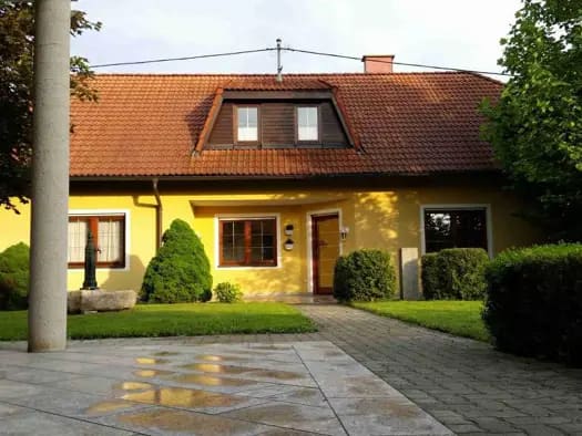 Immobilie in Pasching - Einfamilienhaus zum Kauf - Pasching - 790.000 € - 6 Zimmer, 240 m², 1.233 m² Grundstück - Bild 1