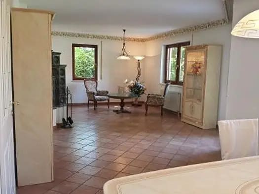 Immobilie in Pasching - Einfamilienhaus zum Kauf - Pasching - 790.000 € - 6 Zimmer, 240 m², 1.233 m² Grundstück - Bild 2