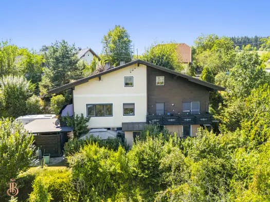 Immobilie in Velden am Wörther See - Einfamilienhaus zum Kauf - Velden am Wörther See - 665.000 € - 6 Zimmer, 201 m², 1.343 m² Grundstück - Bild 0