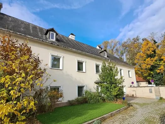 Immobilie in Traiskirchen - Wohnung zum Kauf - Traiskirchen - 930.000 € - 8 Zimmer, 354,8 m² - Bild 0