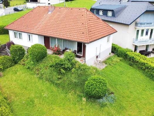Immobilie in Mondsee - Einfamilienhaus zum Kauf - Mondsee - 850.000 € - 4 Zimmer, 127 m², 771 m² Grundstück - Bild 0