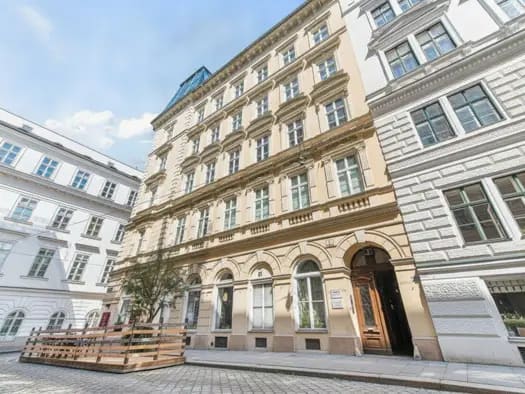 Immobilie in Wieden - Wohnung zum Kauf - Wieden - 2.140.000 € - 4 Zimmer, 180 m², 1. Geschoss - Bild 2