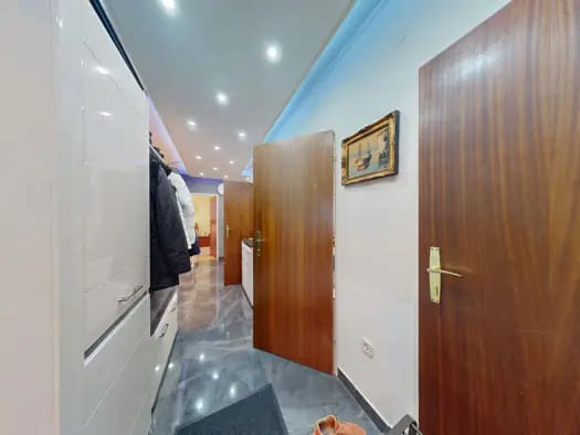 Immobilie in Simmering - Wohnung zum Kauf - Simmering - 375.000 € - 5 Zimmer, 94 m² - Bild 2