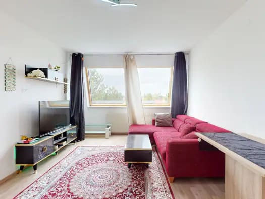 Immobilie in Laxenburg - Wohnung zum Kauf - Laxenburg - 169.000 € - 42 m², 4. Geschoss, frei ab sofort - Bild 1