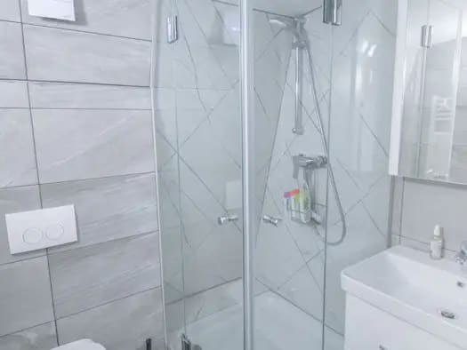 Immobilie in Wilhelmsburg - Haus zum Kauf - Wilhelmsburg - 170.000 € - 4 Zimmer, 60 m², 275 m² Grundstück - Bild 2
