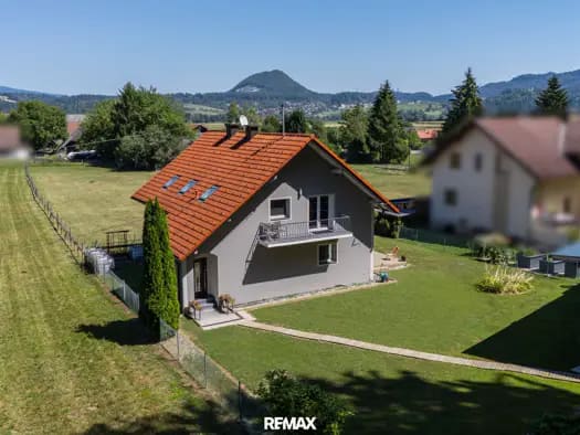 Immobilie in St. Jakob im Rosental - Einfamilienhaus zum Kauf - St. Jakob im Rosental - 379.000 € - 6 Zimmer, 142 m², 874 m² Grundstück - Bild 0