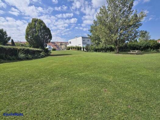 Immobilie in Vösendorf - Haus zum Kauf - Vösendorf - 1.349.000 € - 10 Zimmer, 311 m², 512 m² Grundstück - Bild 2