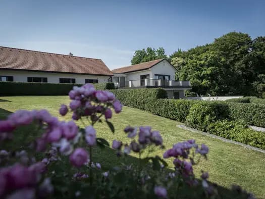Immobilie in Sankt Josef (Weststeiermark) - Einfamilienhaus zum Kauf - Sankt Josef (Weststeiermark) - 1.970.000 € - 6 Zimmer, 335 m², 17.084 m² Grundstück - Bild 0