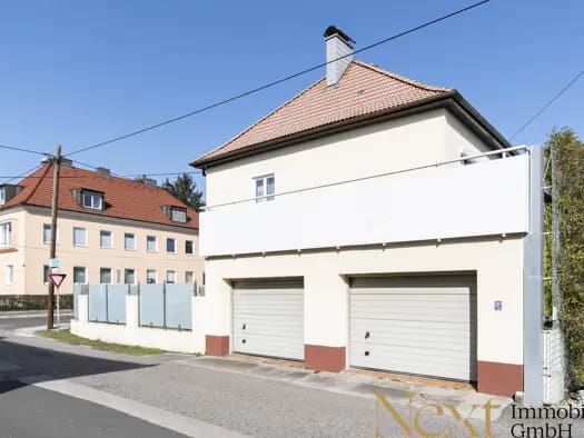 Immobilie in Waldegg - Haus zum Kauf - Linz - 840.000 € - 9 Zimmer, 239 m², 625 m² Grundstück - Bild 2