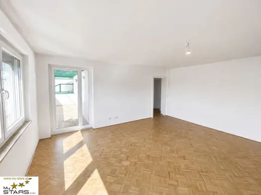 Immobilie in Neumarkt am Wallersee - Wohnung zum Kauf - Neumarkt am Wallersee - 365.000 € - 3 Zimmer, 76 m² - Bild 2