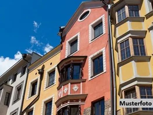 Immobilie in Sankt Barbara im Mürztal - Mehrfamilienhaus zum Kauf - Sankt Barbara im Mürztal - 199.200 € - 11 Zimmer, 475 m², 1.256 m² Grundstück - Bild 0