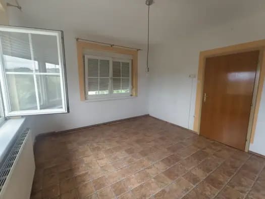 Immobilie in Melk - Einfamilienhaus zum Kauf - Melk - 195.000 € - 3 Zimmer, 82 m², 1.294 m² Grundstück - Bild 2
