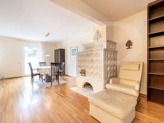 Immobilie in Bad Vöslau - Reihenmittelhaus zum Kauf - Bad Vöslau - 495.000 € - 6 Zimmer, 160 m², 183 m² Grundstück - Bild 1