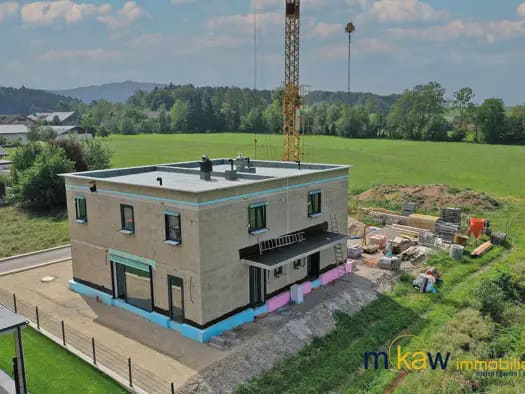Immobilie in Lochen am See - Doppelhaushälfte zum Kauf - Erstbezug - Lochen am See - 499.900 € - 105 m² - Bild 2