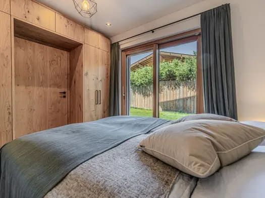 Immobilie in Aurach bei Kitzbühel - Doppelhaushälfte zum Kauf - Aurach bei Kitzbühel - 1.990.000 € - 5 Zimmer, 172 m² - Bild 2
